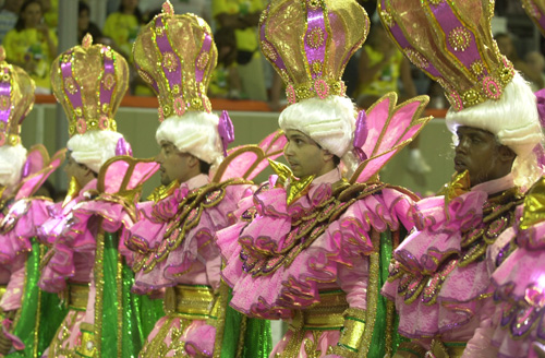 Costumes from Mangueira Samba School - © Liesa